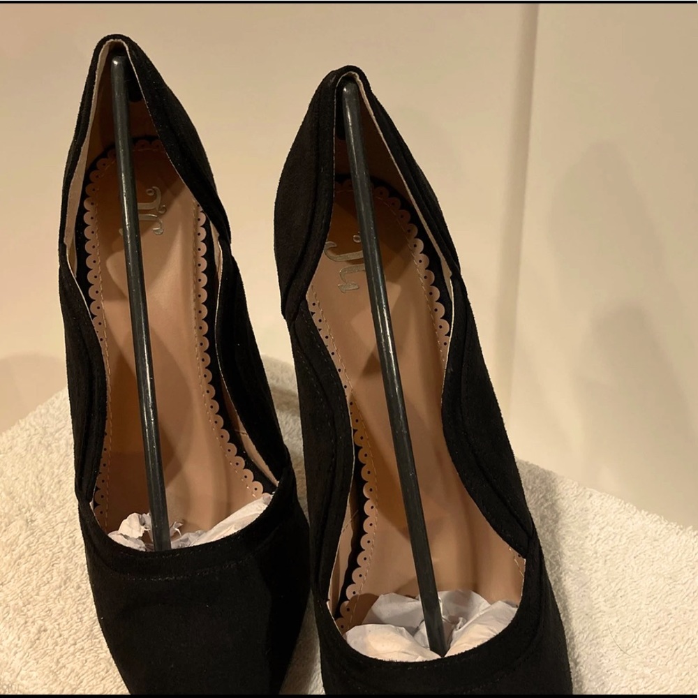 Journee Collection Adley Heels NIB - Picture 2 of 7